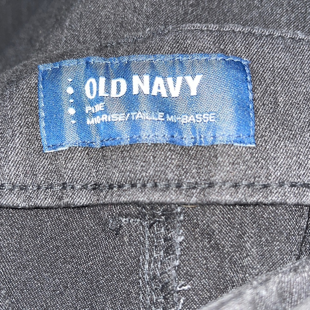 Old Navy Dark Heathered Gray mid rise Pixie pants Size 16 regular - Picture 7 of 8